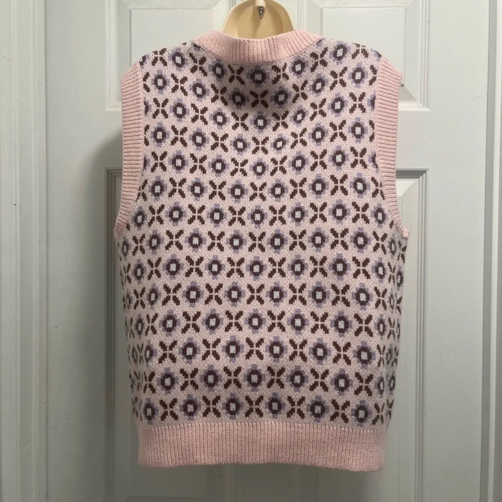 Aritzia Sunday Best Sun Deh Sweater Vest in Preston Colorway - Small - EUC